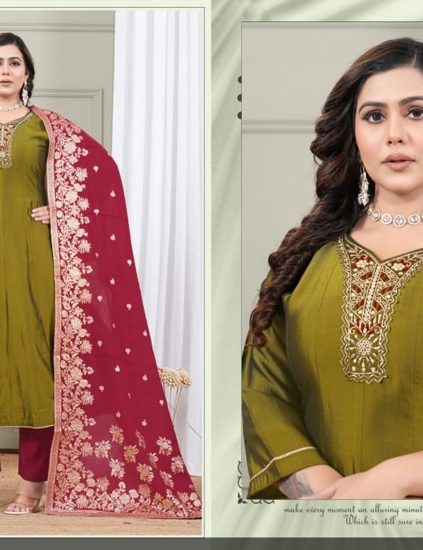 Mehndi Roman Kurta Set